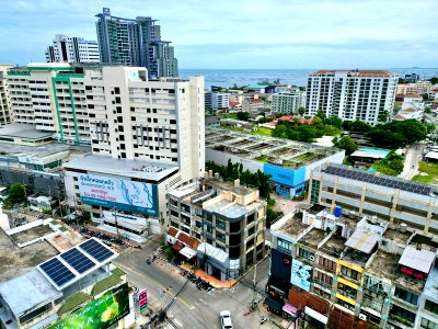 Shophouses for sale Kasetsart University Si Racha Campus : Commercial building for sale, 4 floors, on Sriracha Nakhon Road 3, great  location, near community area