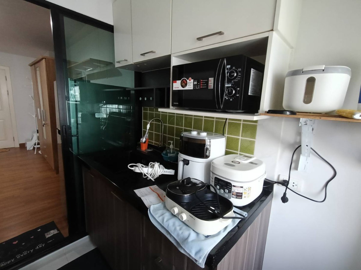 รูป ให้เช่า Regent Home 18 ชั้น 8 ตึก F 30 ตรม. แปลนห้องกั้น เฟอร์+เครื่องใช้ไฟฟ้าครบ - รูปที่ 3/13