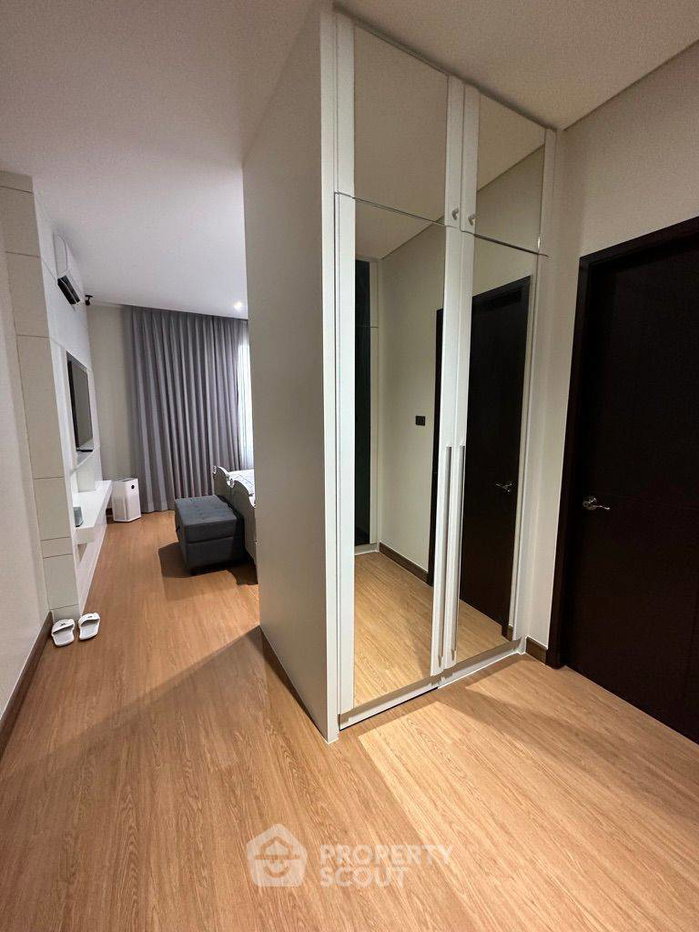 รูป คอนโด 2 ห้องนอน 95 ตร.ม. ชั้น 33 ที่ Villa Sathorn ใกล้ BTS กรุงธนบุรี 100 ม. (ID 2175869) - รูปที่ 12/17