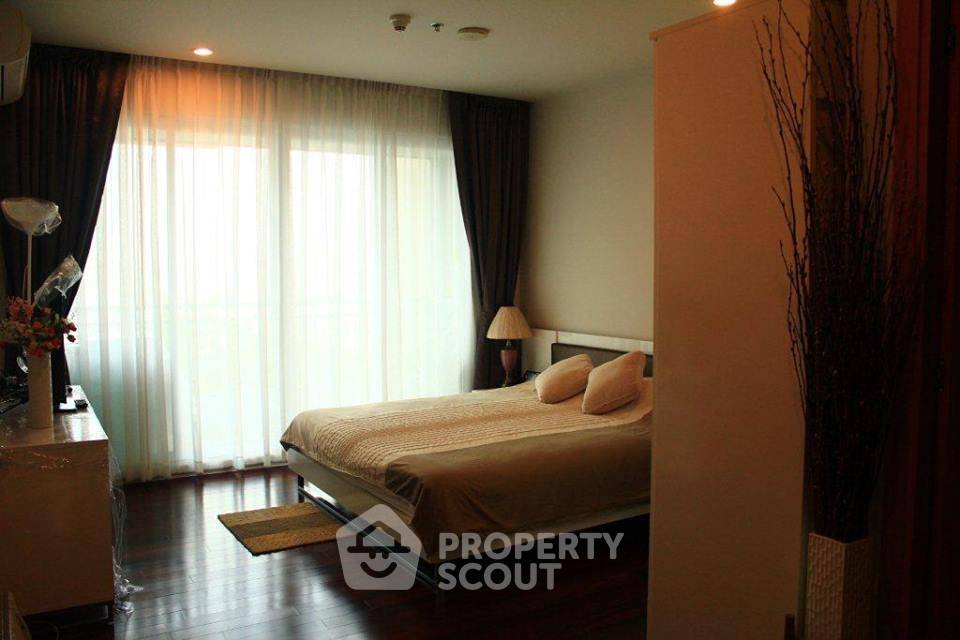 picture 1-BR Condo At Circle Condominium, 21st-Floor Near MRT Phetchaburi (ID 825477) - 4/4