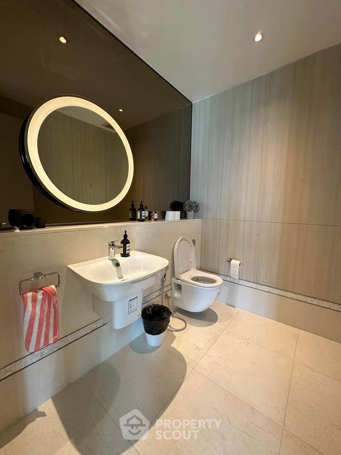 picture 2-BR 169 Sqm Condo At Baan Sindhorn, 400m To BTS Ratchadamri (ID 2084597) - 2/10