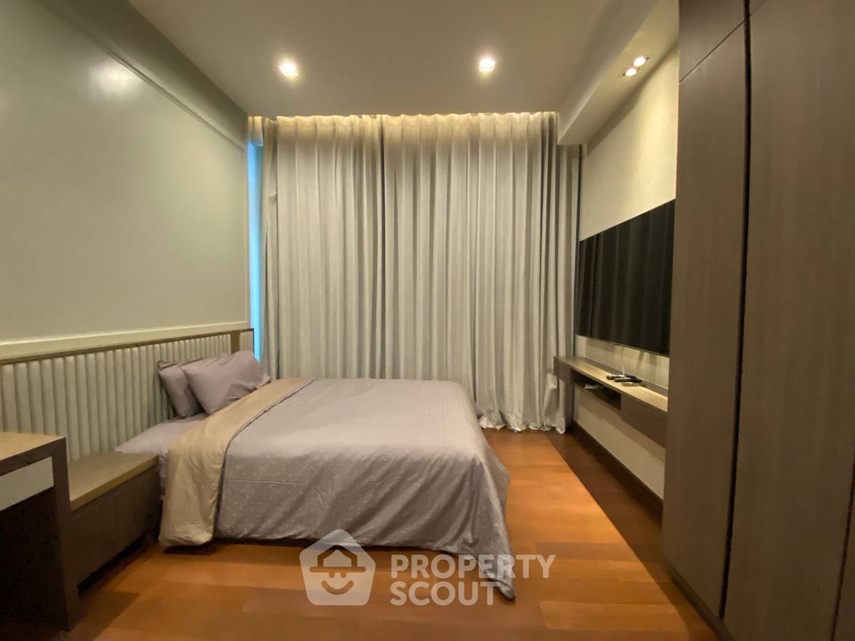 รูป ชั้น 35 คอนโด 3 ห้องนอน 202 ตร.ม. Q1 Sukhumvit ใกล้ BTS Nana 20 ม. (ID 939365) - รูปที่ 12/50
