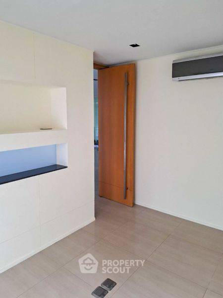 รูป คอนโด 3 ห้องนอน 213 ตร.ม. ศุภาลัย เพลส สุขุมวิท 39 ใกล้ BTS พร้อมพงษ์ (ID 2035309) - รูปที่ 5/10