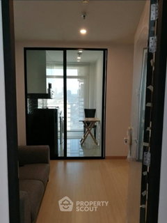 19th-Floor 1-BR 32 Sqm Condo For Sale At Bangkok Horizon Sathorn, Near BTS Saint Louis (ID 1774965)