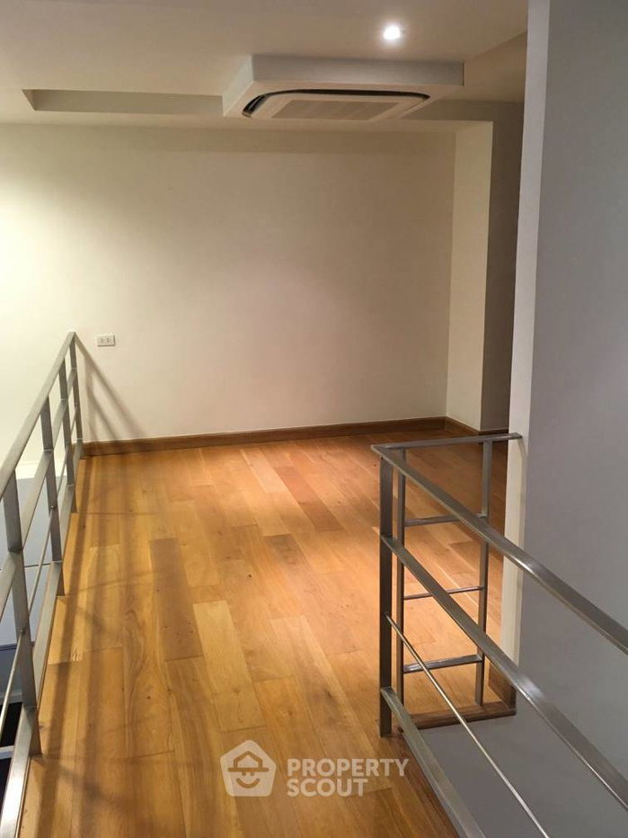 picture Pet-Friendly 3-BR 140 Sqm For Sale Down Town 49 Near BTS Phrom Phong (ID 637280) - 42/44