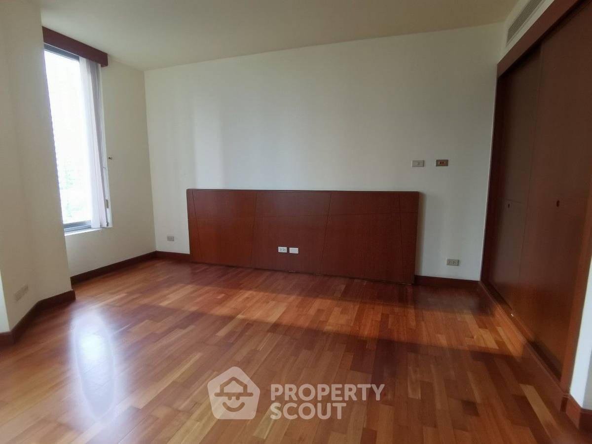รูป คอนโด 3 ห้องนอน 178 ตร.ม. ราคาดี ที่ All Seasons Mansion ใกล้ BTS เพลินจิต 300 ม. (ID 1938369) - รูปที่ 28/32