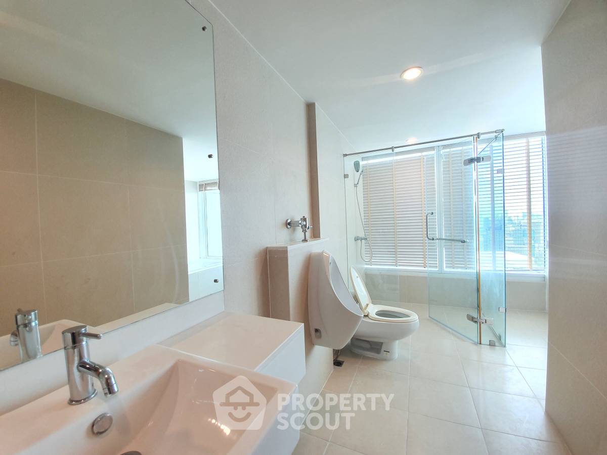 รูป คอนโด 4 ห้องนอน ขนาด 295 ตร.ม. ชั้น 43 Circle Condominium ใกล้ MRT เพชรบุรี (ID 515679) - รูปที่ 16/23