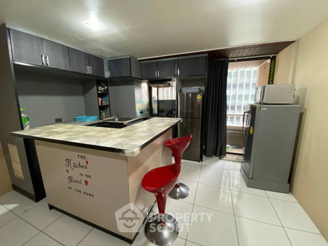 คอนโด 2 ห้องนอน 78 ตร.ม. ชั้น 18 ที่ Asoke Tower ใกล้ MRT เพชรบุรี 400 ม. (ID 2099305)