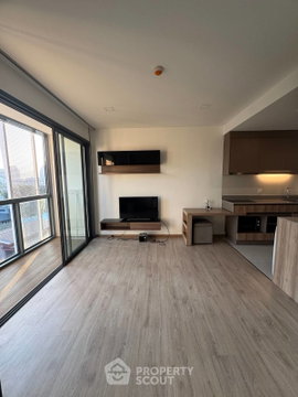 คอนโด 1 ห้องนอน ราคาดีโครงการ Taka Haus Ekamai 12 ชั้น 5 ใกล้ BTS เอกมัย (ID 2018742)