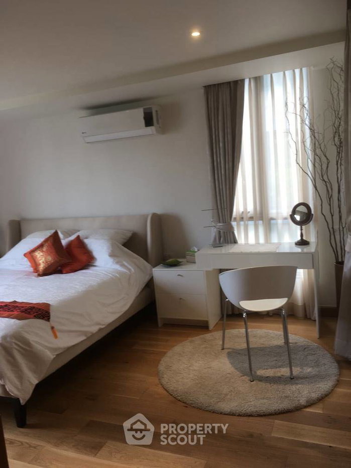 picture Pet-Friendly 3-BR 140 Sqm For Sale Down Town 49 Near BTS Phrom Phong (ID 637280) - 38/44
