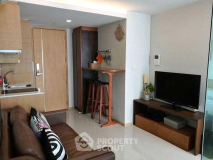 1-BR Condo For Sale At Socio Ruamrudee Near BTS Nana (ID 1739632)