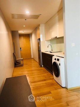 1-BR 43 Sqm Condo For Sale, The Breeze Narathiwas, High-Floor 36 (ID 2068499)