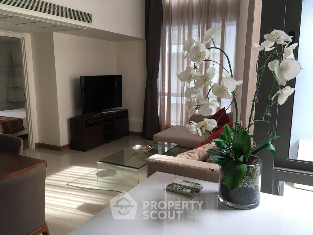 picture Pet-Friendly 3-BR 140 Sqm For Sale Down Town 49 Near BTS Phrom Phong (ID 637280) - 26/44