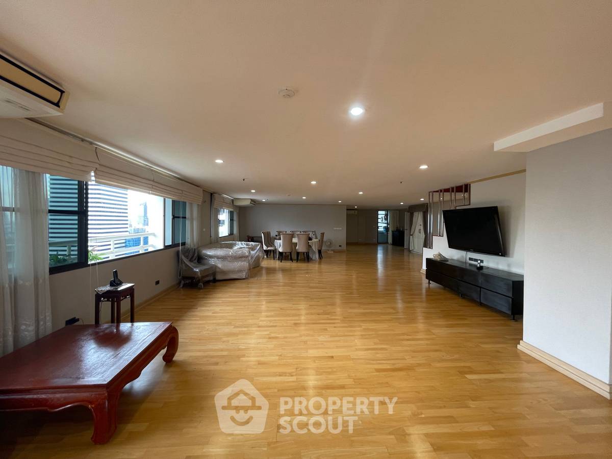 รูป คอนโด 5 ห้องนอน Fairview Tower ชั้น 22 ขนาด 650 ตร.ม. ใกล้ BTS อโศก (ID 1529055) - รูปที่ 7/48