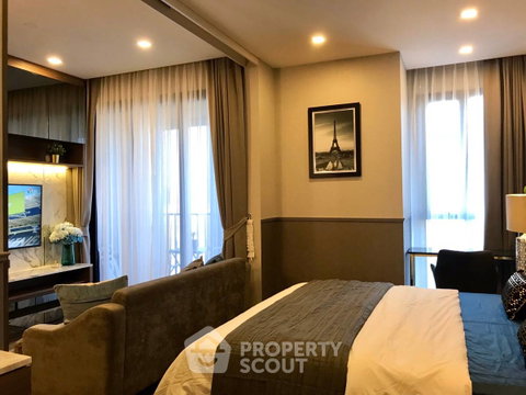 1-BR Condo At Ashton Asoke, 29th Floor, 70m to MRT Sukhumvit (ID 386235)