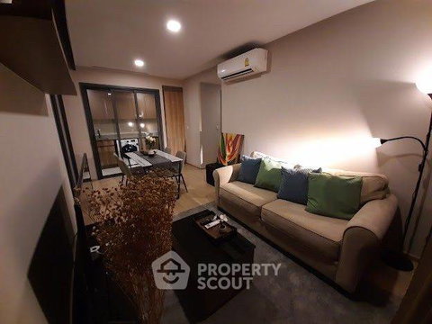 ราคาคุ้มค่า คอนโดสองห้องนอน Taka Haus Ekamai 12 ใกล้ BTS เอกมัย (ID 1840292)