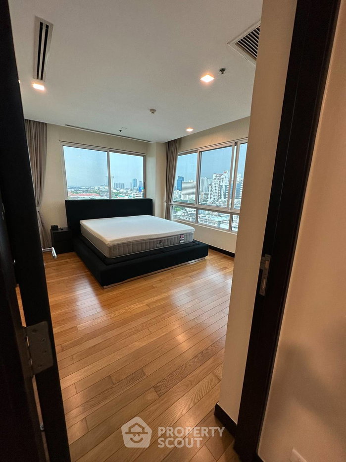 รูป คอนโด 3 ห้องนอน 147 ตร.ม. โครงการ The Lofts Yennakart ใกล้ช่องนนทรี (ID 1162880) - รูปที่ 9/29