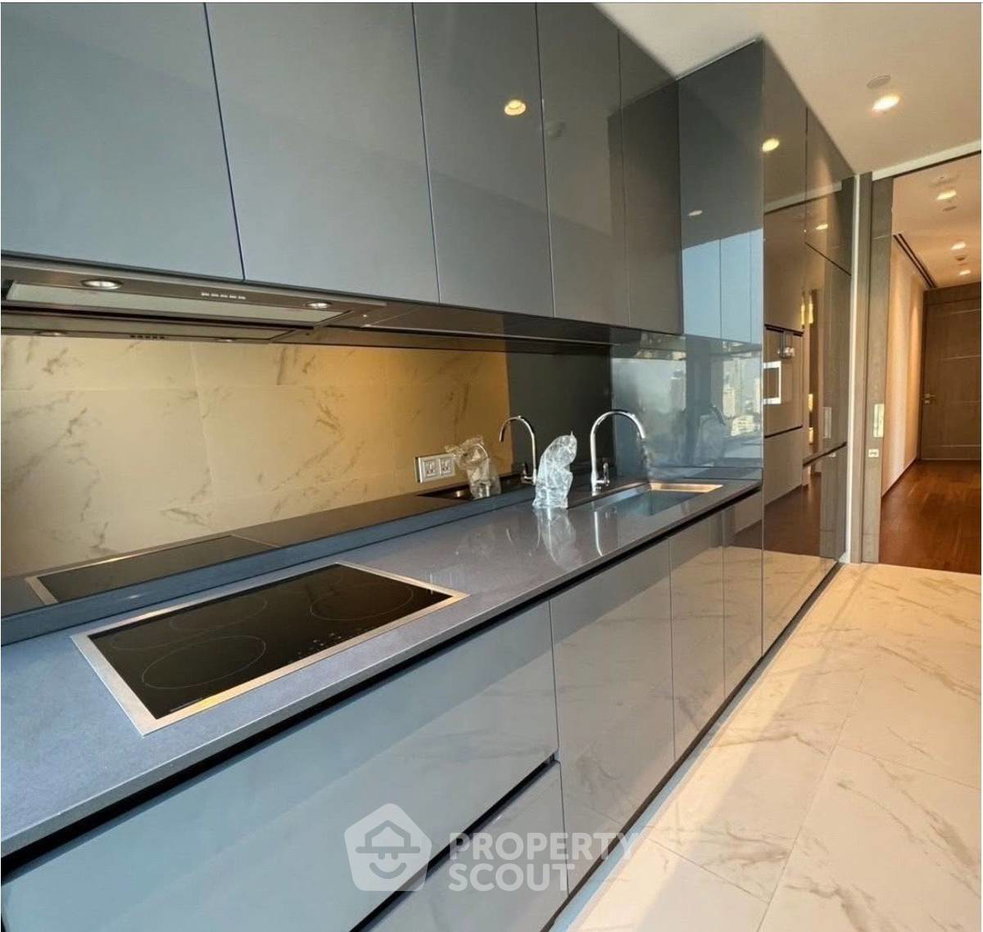 รูป ใกล้ BTS พร้อมพงษ์ 200 เมตร คอนโด 2 ห้องนอน ชั้น 18 The Estelle Phrom Phong (ID 2110031) - รูปที่ 3/6