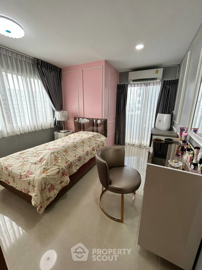 picture 2-BR 67 Sqm Condo For Sale At Wittayu Complex near BTS Phloen Chit (ID 997267) - 15/15