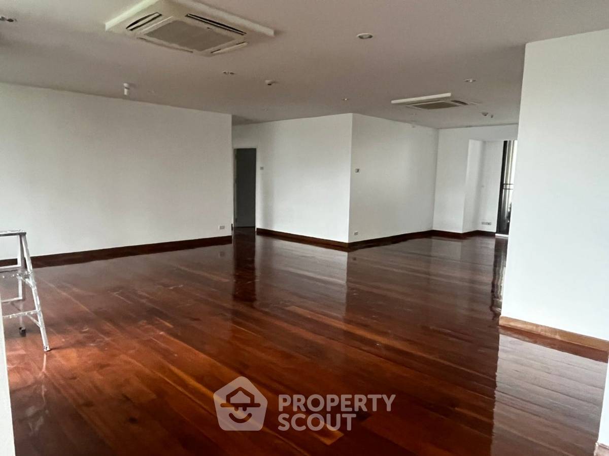 picture Pet-Friendly 3-BR 256 Sqm Condo For Sale, Prime Mansion One Near MRT Phetchaburi (ID 1843315) - 2/8