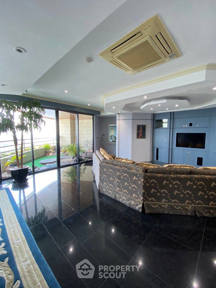 รูป คอนโด 3 ห้องนอน 312 ตร.ม. ชั้นสูง 28 ชั้น ขาย Royal River Place (ID 708270) - รูปที่ 33/33