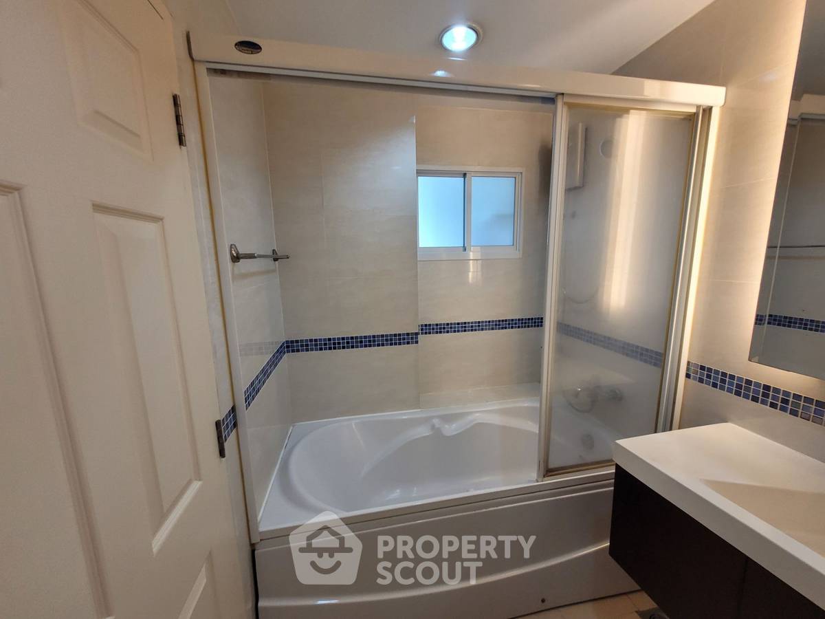 รูป คอนโด 1 ห้องนอน ชั้น 25 ขนาด 41 ตร.ม. Life @ Sukhumvit 65 ใกล้ BTS พระโขนง 300 ม. (ID 511178) - รูปที่ 9/10