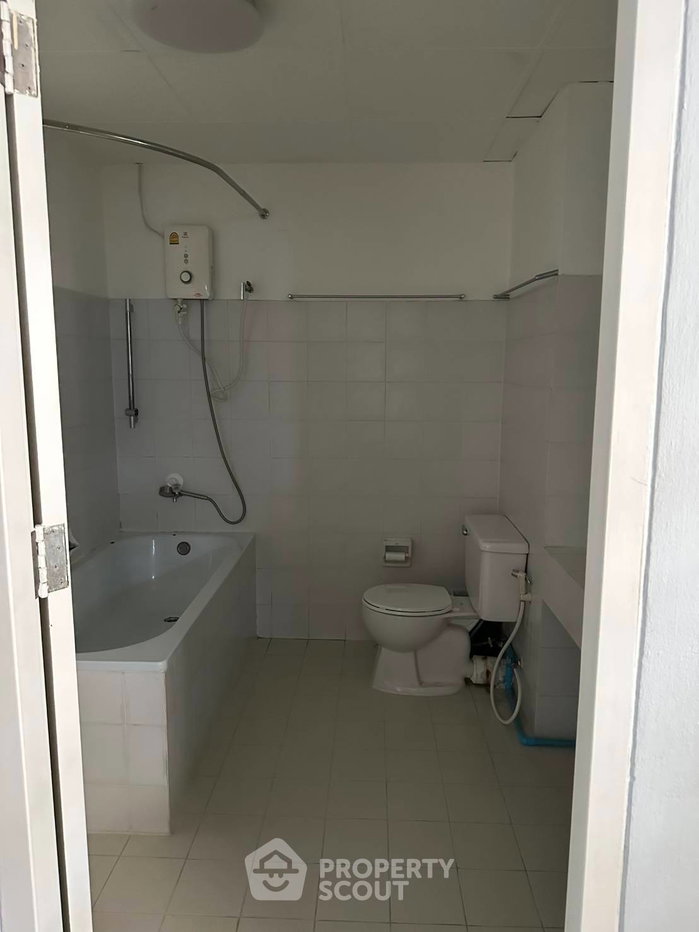 รูป คอนโด 2 ห้องนอน 74 ตร.ม. ให้เช่า ที่ Fair Tower Condominium ใกล้ BTS อ่อนนุช 400 เมตร (ID 2050118) - รูปที่ 8/11
