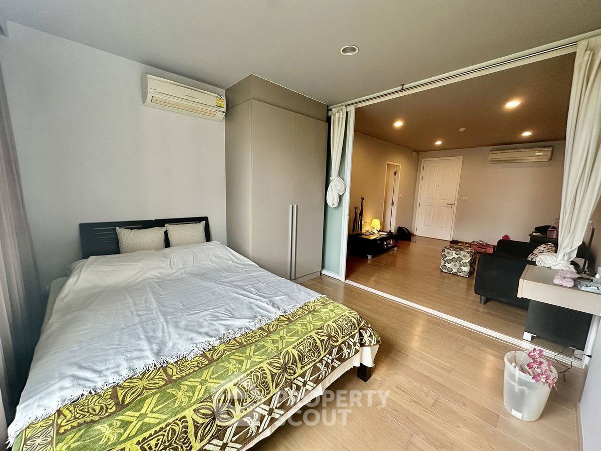 รูป คอนโด 1 ห้องนอน ขนาด 39 ตร.ม. ขายที่ Hive Sukhumvit 65 ใกล้ BTS เอกมัย 300 ม. (ID 1227884) - รูปที่ 1/8