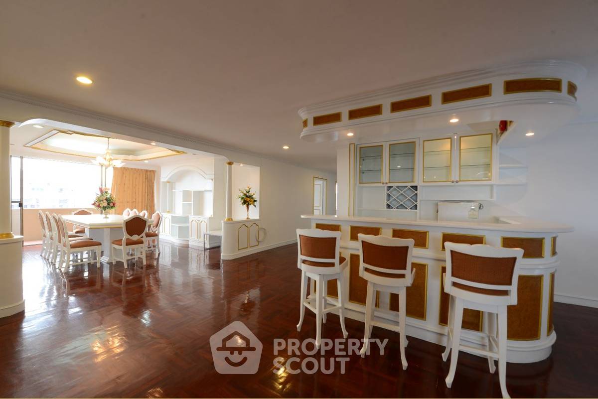 รูป คอนโด 3 ห้องนอน 350 ตร.ม. ชั้น 23 ออเรียนทอล ทาวเวอร์ส ใกล้ BTS เอกมัย (เลี้ยงสัตว์ได้) (ID 510846) - รูปที่ 6/20