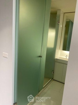 23rd-Floor 1-BR At Triple Y Residence Samyan, 300m To MRT Sam Yan (ID 2155724)