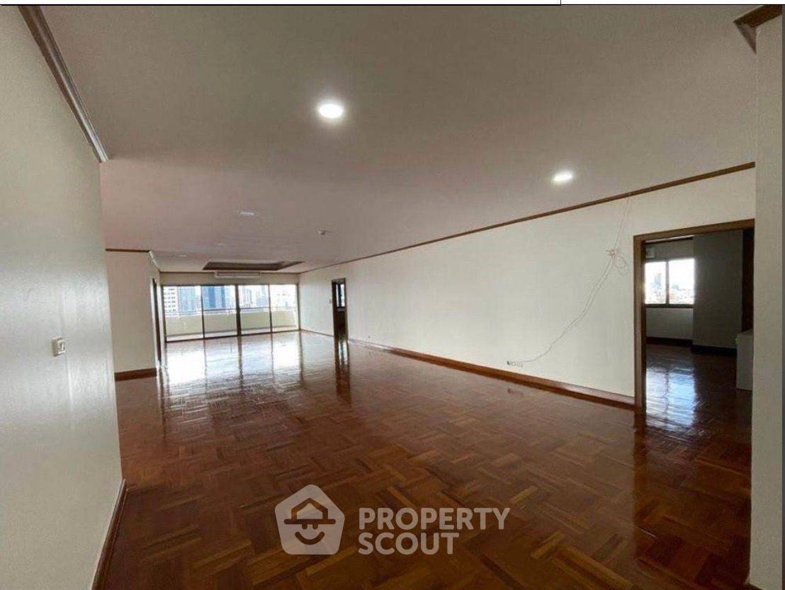 รูป คอนโด 4 ห้องนอน 363 ตร.ม. ขาย Tower Park ใกล้ ARL มักกะสัน (ID 437654) - รูปที่ 3/11