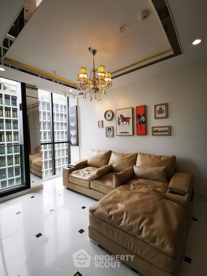 รูป ใกล้ BTS เพลินจิตเพียง 100 ม. ขายคอนโด 2 ห้องนอน Noble Ploenchit (ID 556081) - รูปที่ 14/15