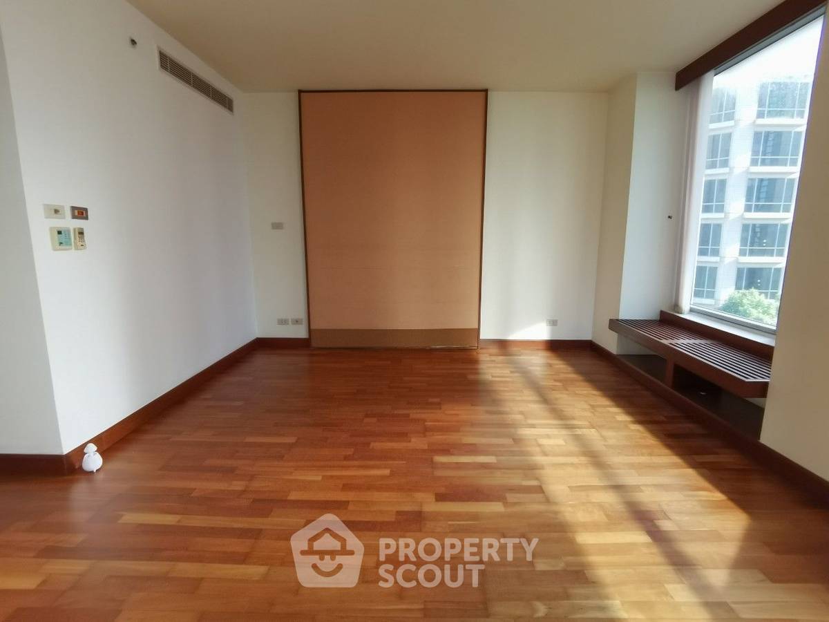 รูป คอนโด 3 ห้องนอน 178 ตร.ม. ราคาดี ที่ All Seasons Mansion ใกล้ BTS เพลินจิต 300 ม. (ID 1938369) - รูปที่ 20/32