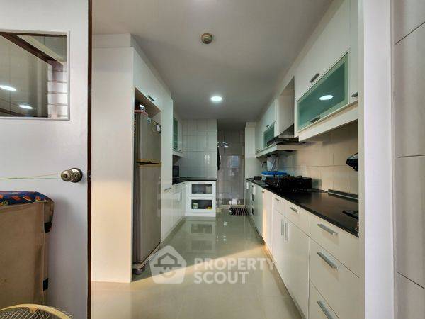 รูป คอนโด 3 ห้องนอน Wattana Heights ชั้น 17 วิวสูง ใกล้ MRT สุขุมวิท 200 ม. (ID 2005446) - รูปที่ 23/28