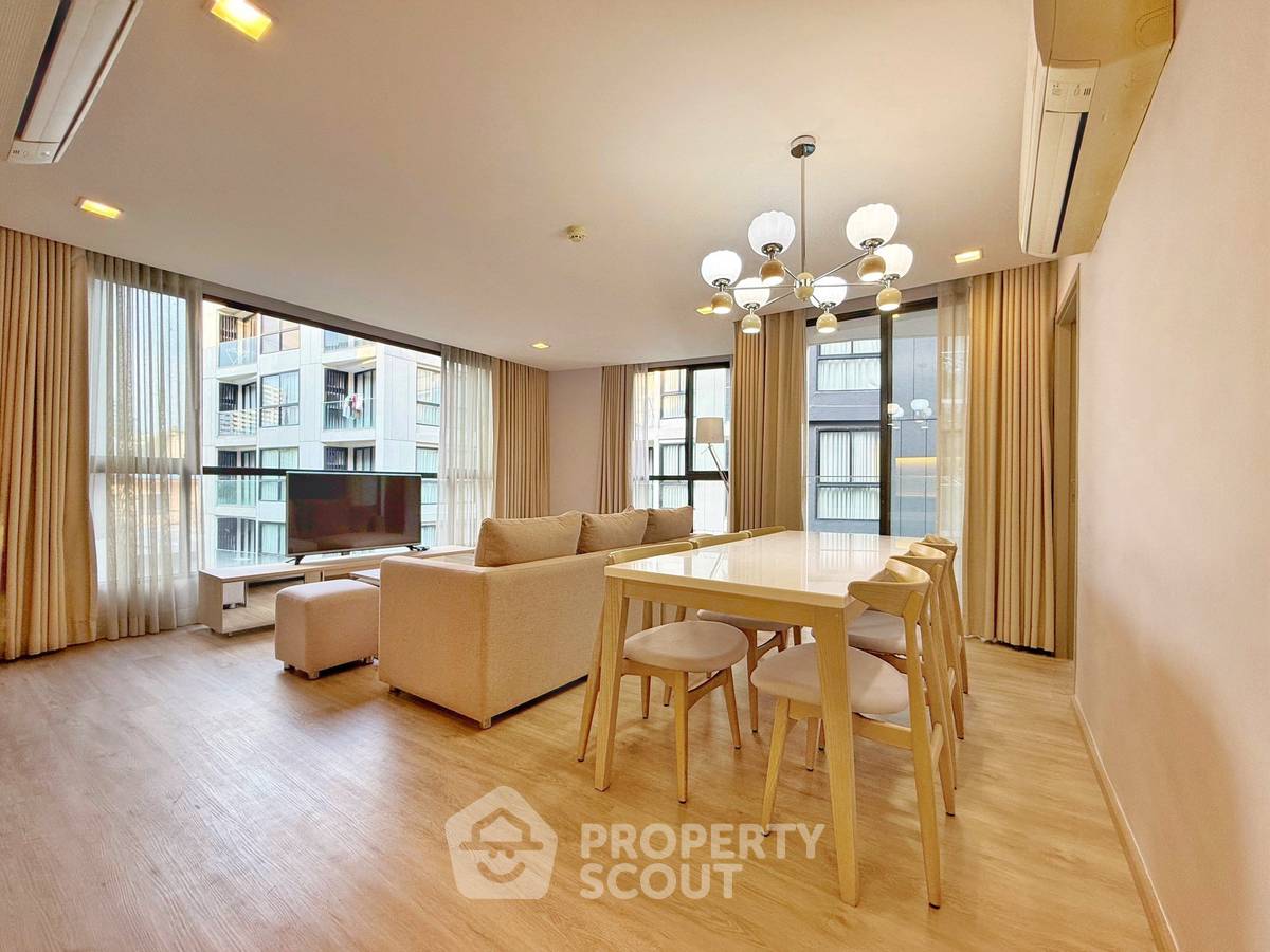 รูป คอนโด 3 ห้องนอน 95 ตร.ม. ขายที่ LIV @ 49 ใกล้ BTS ทองหล่อ (ID 476341) - รูปที่ 17/24