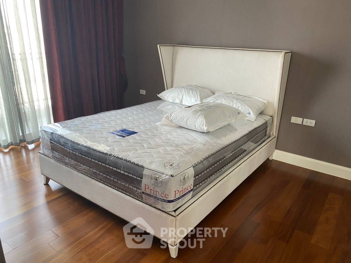 รูป คอนโดมิเนียม 3 ห้องนอน ชั้นสูง 30 ที่ Q Langsuan พื้นที่ 159 ตร.ม. ใกล้ BTS ราชดำริ 300 ม. (ID 1043155) - รูปที่ 5/13