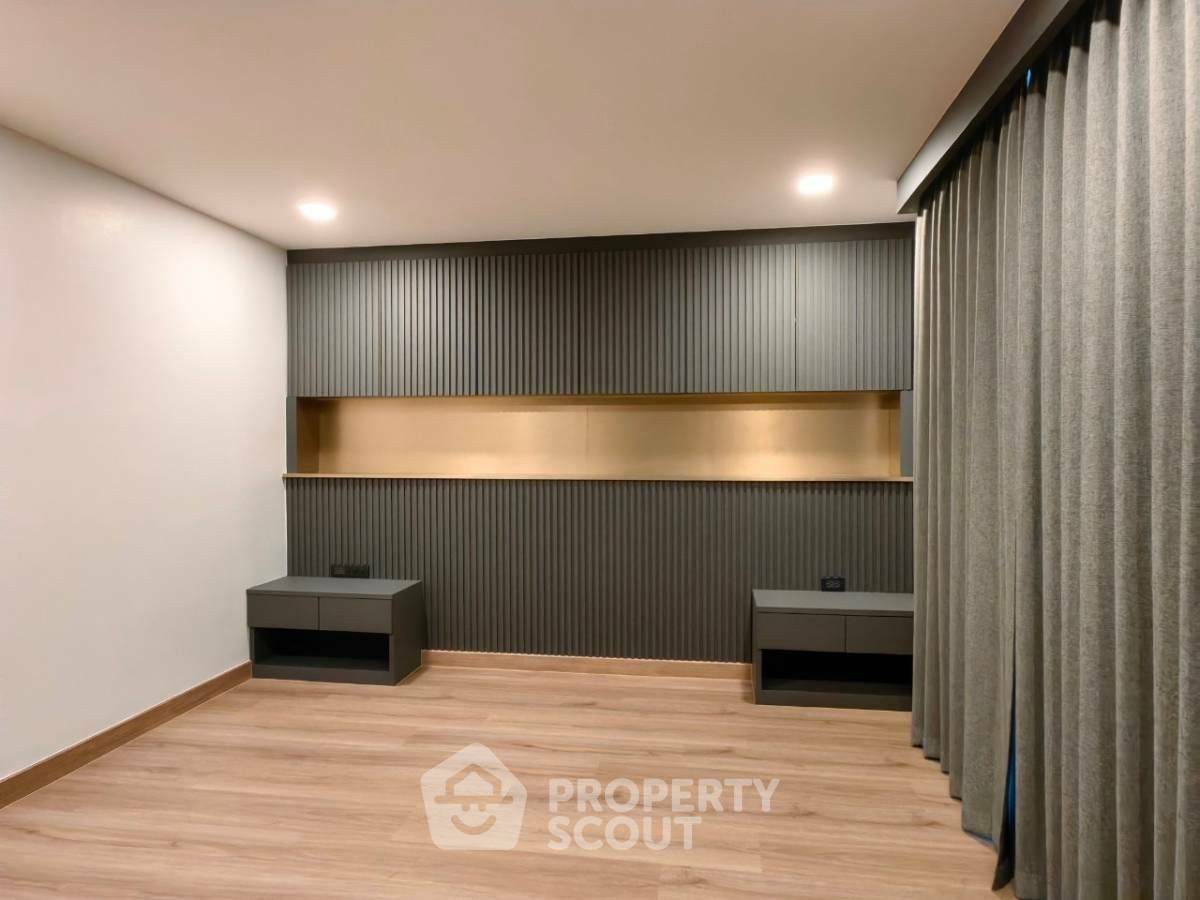 รูป คอนโด 3 ห้องนอน โครงการ Somkid Gardens ชั้น 20 ขนาด 300 ตร.ม. ใกล้ BTS ชิดลม 300 ม. (ID 1736733) - รูปที่ 44/50