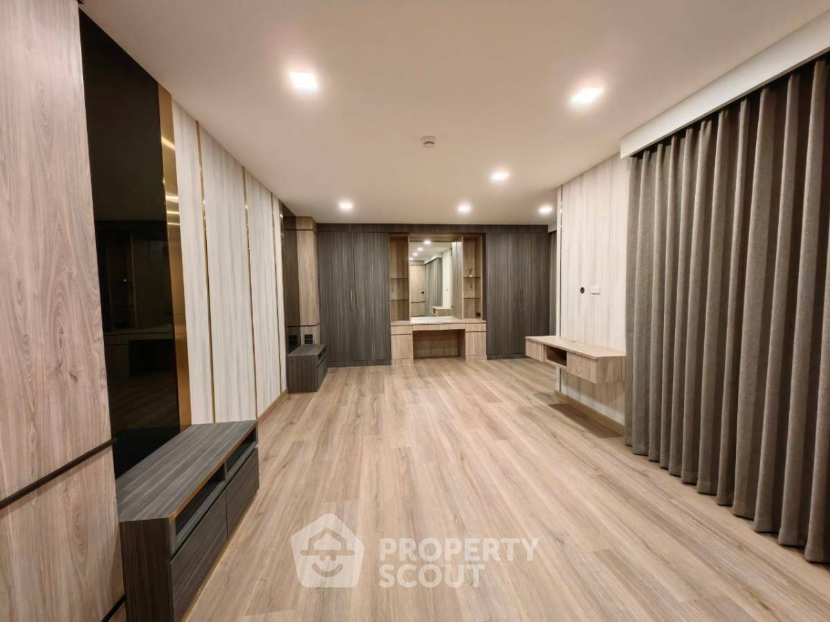 รูป คอนโด 3 ห้องนอน โครงการ Somkid Gardens ชั้น 20 ขนาด 300 ตร.ม. ใกล้ BTS ชิดลม 300 ม. (ID 1736733) - รูปที่ 27/50
