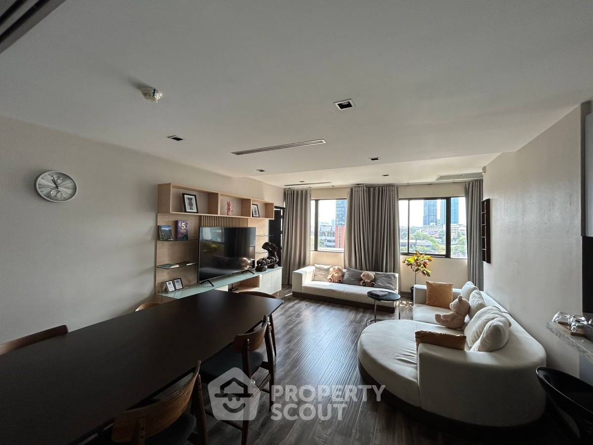 รูป คอนโดให้เช่า 3 ห้องนอน 130 ตร.ม. Pet Friendly โครงการ W8 ทองหล่อ 25 (ID 2064207) - รูปที่ 2/23