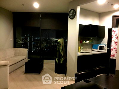 คอนโดให้เช่า : คอนโด 2 ห้องนอน ชั้น 32 Rhythm Sukhumvit 44/1 ใกล้ BTS พระโขนง (ID 888085)