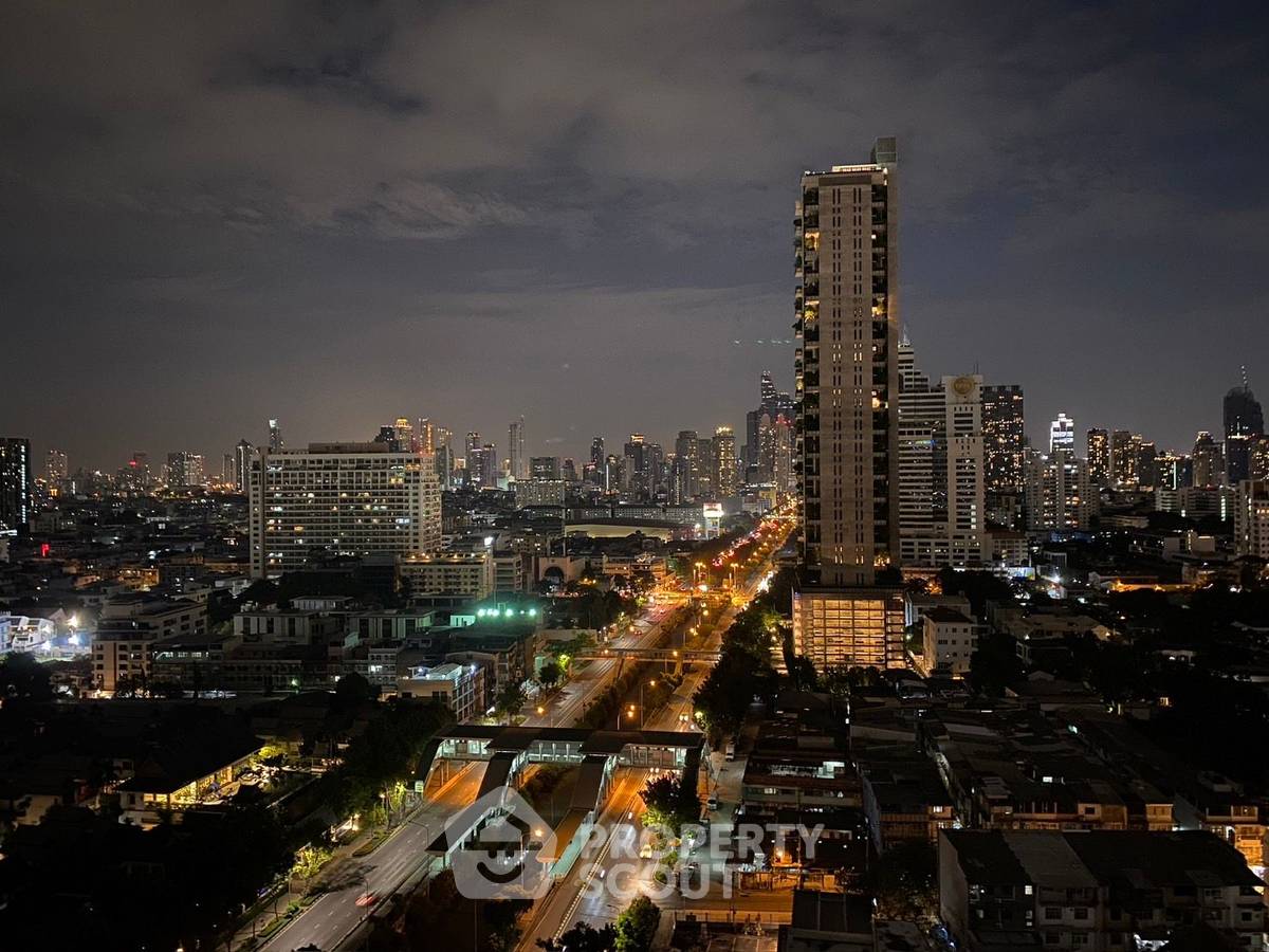 รูป คอนโด 2 ห้องนอน ชั้น 20 The Complete Narathiwat (ID 1477695) - รูปที่ 8/9