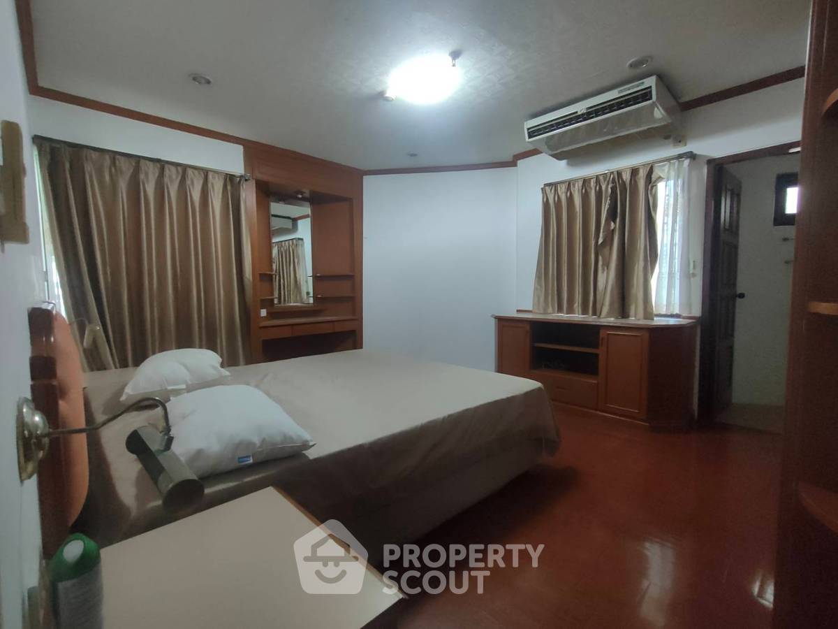 รูป คอนโด 3 ห้องนอน ขนาดใหญ่ 196 ตร.ม. ที่ Fifty Fifth Tower Thonglor ใกล้ BTS ทองหล่อ 200 ม. (ID 1517868) - รูปที่ 4/16