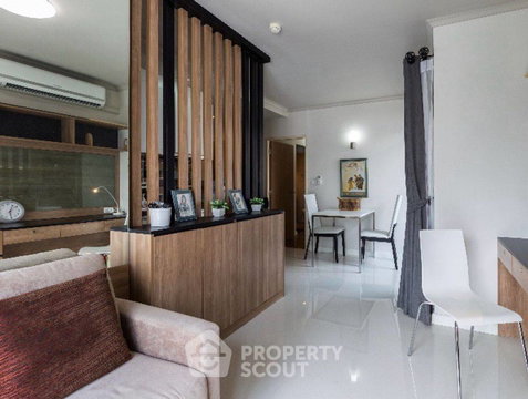 1-BR Condo In Le Cote Sukhumvit 14, 100m To BTS Asok (ID 2103677)