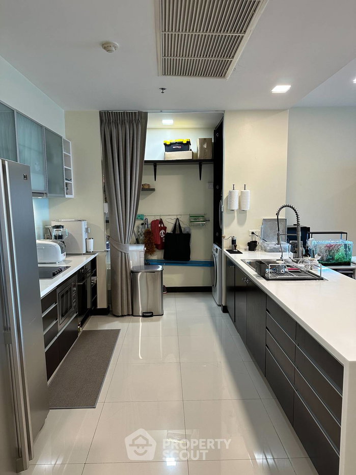 รูป คอนโด 3 ห้องนอน 147 ตร.ม. โครงการ The Lofts Yennakart ใกล้ช่องนนทรี (ID 1162880) - รูปที่ 25/29