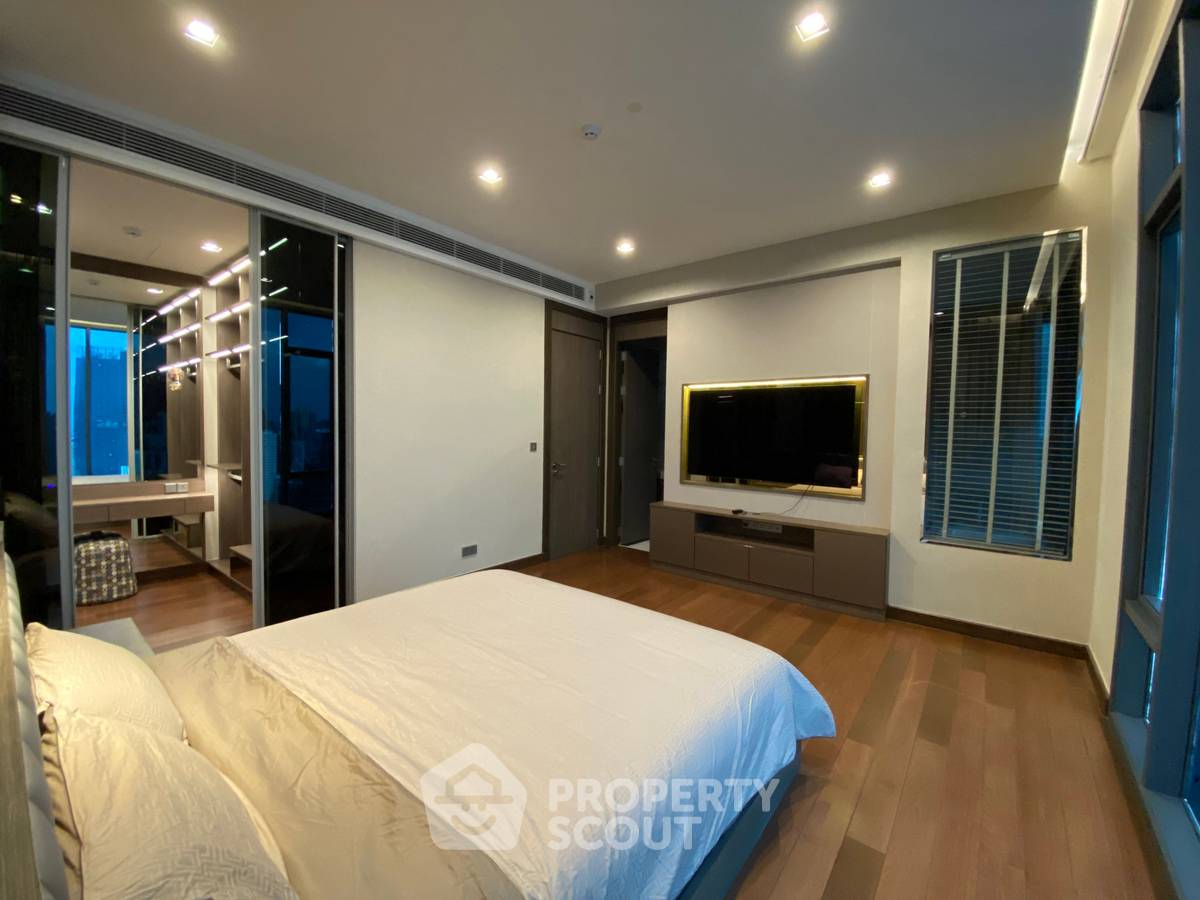รูป ชั้น 35 คอนโด 3 ห้องนอน 202 ตร.ม. Q1 Sukhumvit ใกล้ BTS Nana 20 ม. (ID 939365) - รูปที่ 33/50