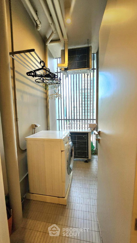 รูป ขายคอนโด 1 ห้องนอน 51 ตร.ม. The Room สุขุมวิท 21 ใกล้ MRT สุขุมวิท (ID 1302199) - รูปที่ 6/12