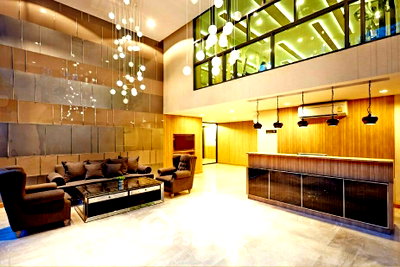 คอนโดให้เช่า : คอนโด 1 ห้องนอน ให้เช่า Mirage Sukhumvit 27 ใกล้ BTS อโศก (ID 889508)