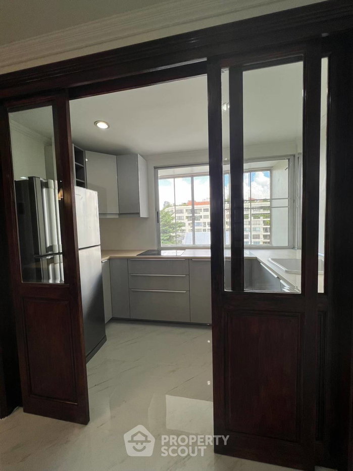 picture 3-BR Condo For Rent At 39 Suites Near BTS Phrom Phong (ID 1501144) - 9/10