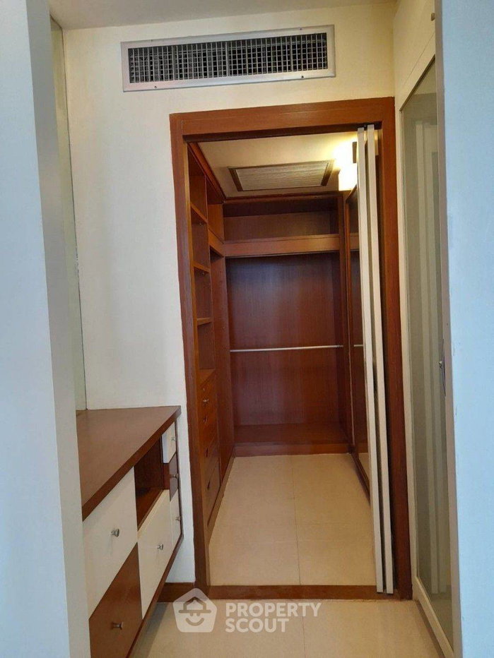 รูป คอนโด 1 ห้องนอน 65 ตร.ม. ชั้น 18 โครงการ Omni Tower ใกล้ BTS นานา 400 ม. (ID 2009417) - รูปที่ 6/11