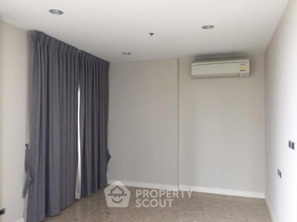 คอนโด 2 ห้องนอน The Crest สุขุมวิท 34 ใกล้ BTS ทองหล่อ 200 ม. ชั้น 12 ขนาด 114 ตร.ม. (ID 1614753)